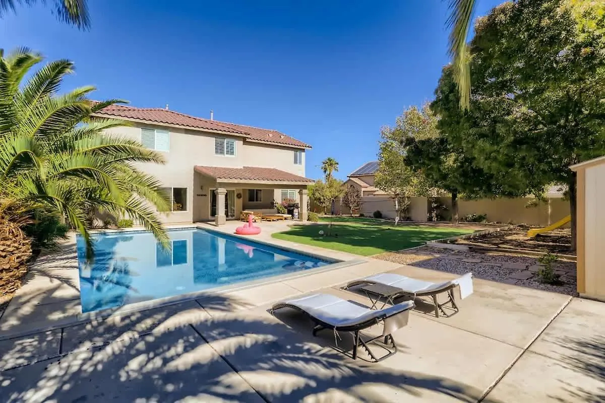Spacious Luxury Desert Retreat With Heated Pool Putt Putt And A Playground For Family Las Vegas